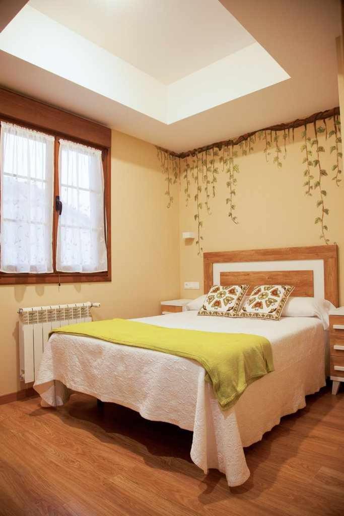 Cumbres De Los Picos Apartamento La Yedra Poo  外观 照片